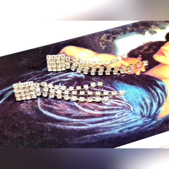 Sparkling Silver Rhinestone Drop Earrings - Picture 1 of 7